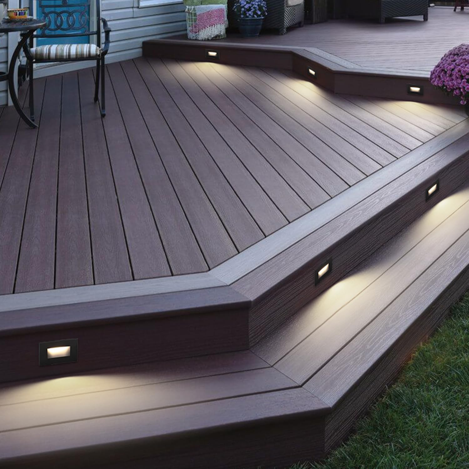 Pro 120V Parallel Gradience Step & Deck Light - Adjustable Color Temperature