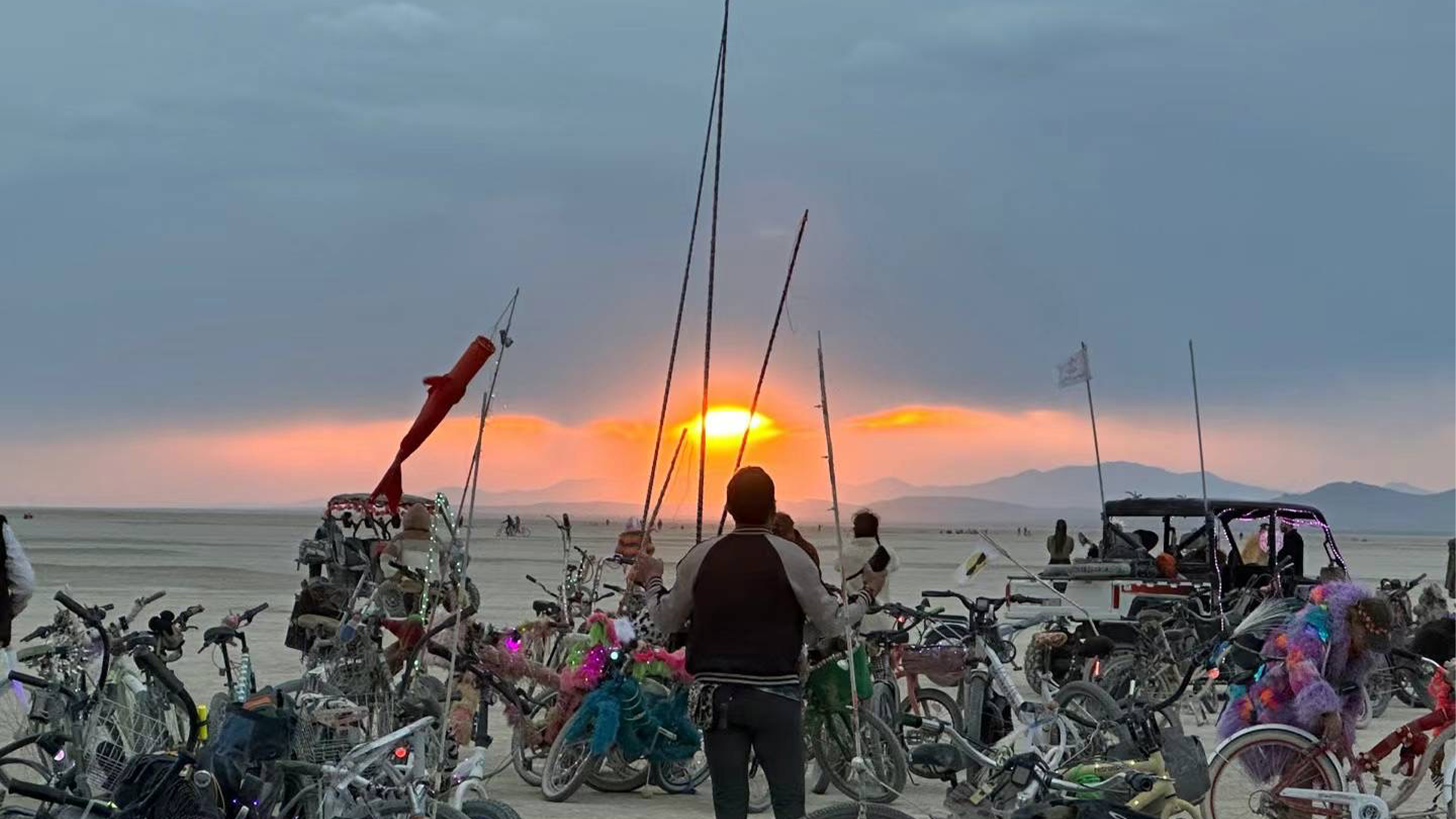 burning man ps2.png__PID:88f2e79a-d2e5-40c9-8b6d-87095cb73451