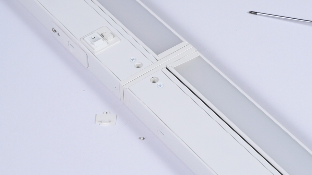 TORCHSTAR® Swivel LED Under Cabinet Lighting 8 Inch - 3CCT