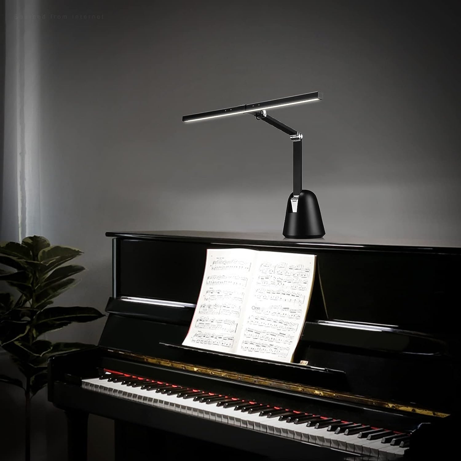 Grand piano hot sale light