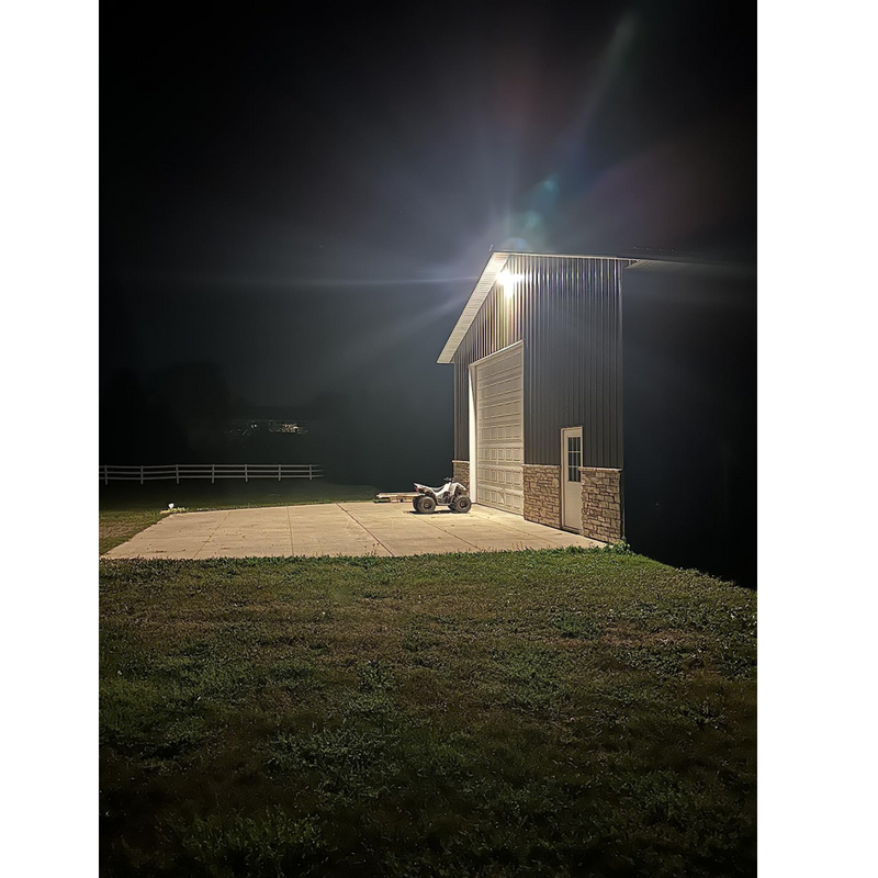 Farmglow LED Barn Light - 40W with Photocell Included - 3000K/5000K