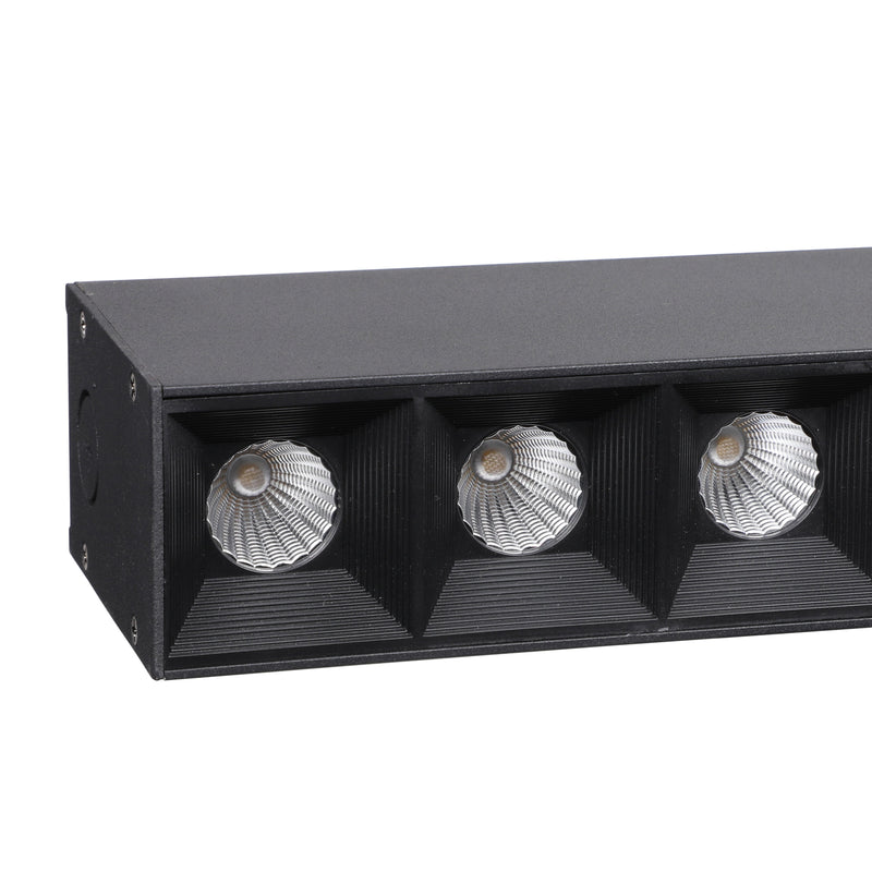 ElegaLux 4' LED Linear Light Fixtures - 40W Black Linkable 0-10V Dimming w/ Narrow Beam Spotlight Design