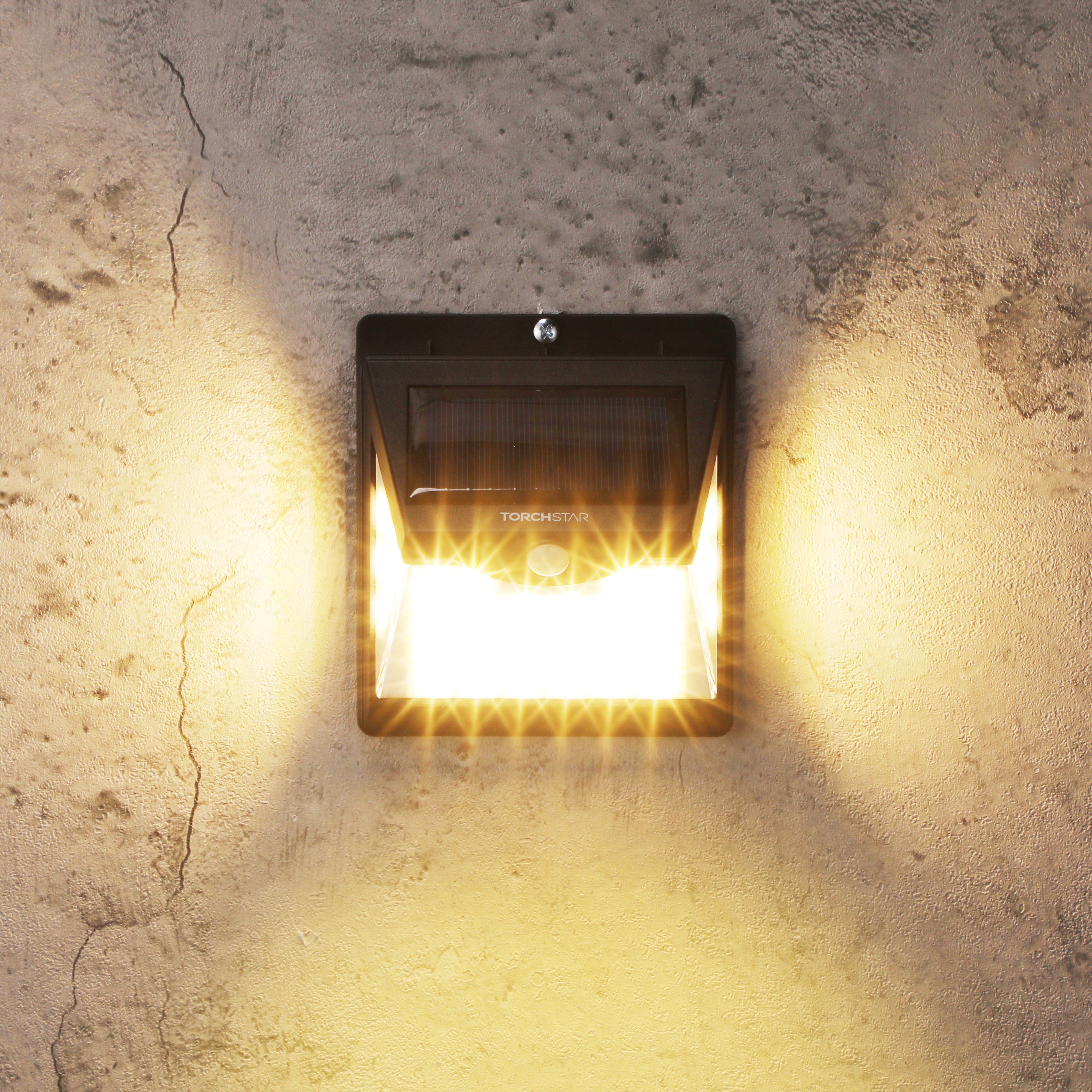 SunMotion Solar Powered Wall Light - 3000K / 6500K