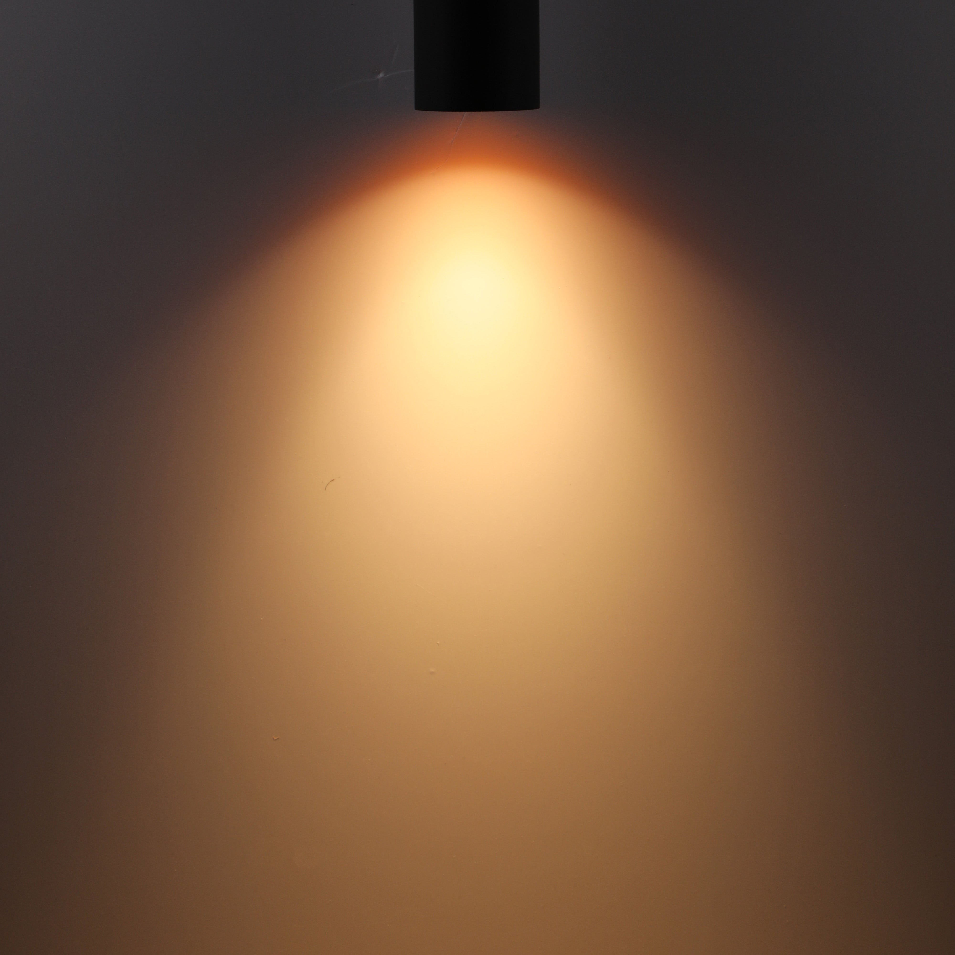 LeonLite TheFloat™ Cylindrical Pendant Light - Matt Black