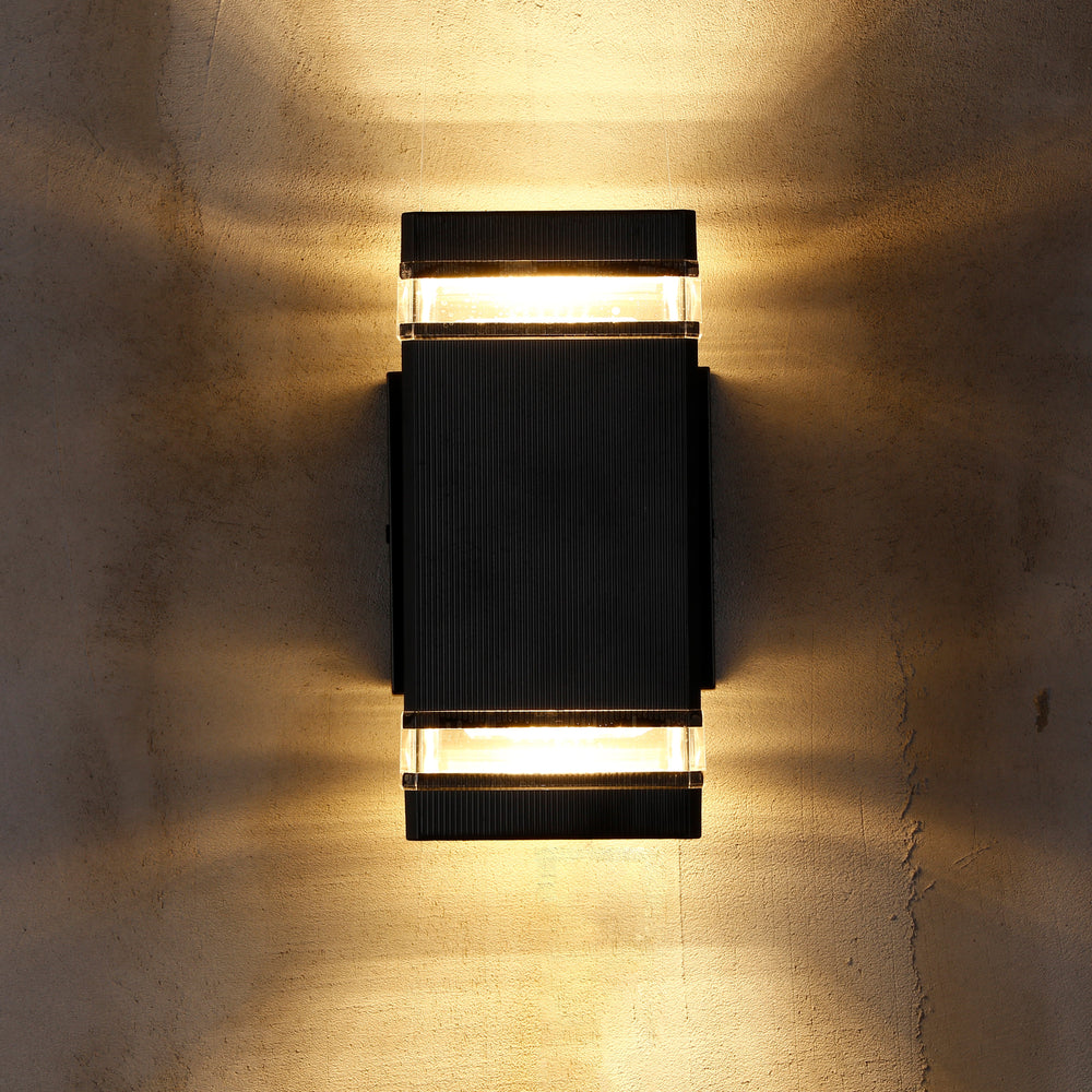 Colony™ 20W Outdoor Wall Sconce